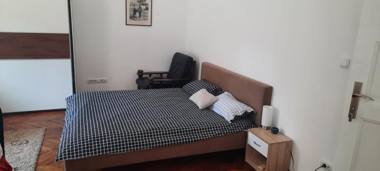 The Bridgeview Suite Belgrade Extérieur photo