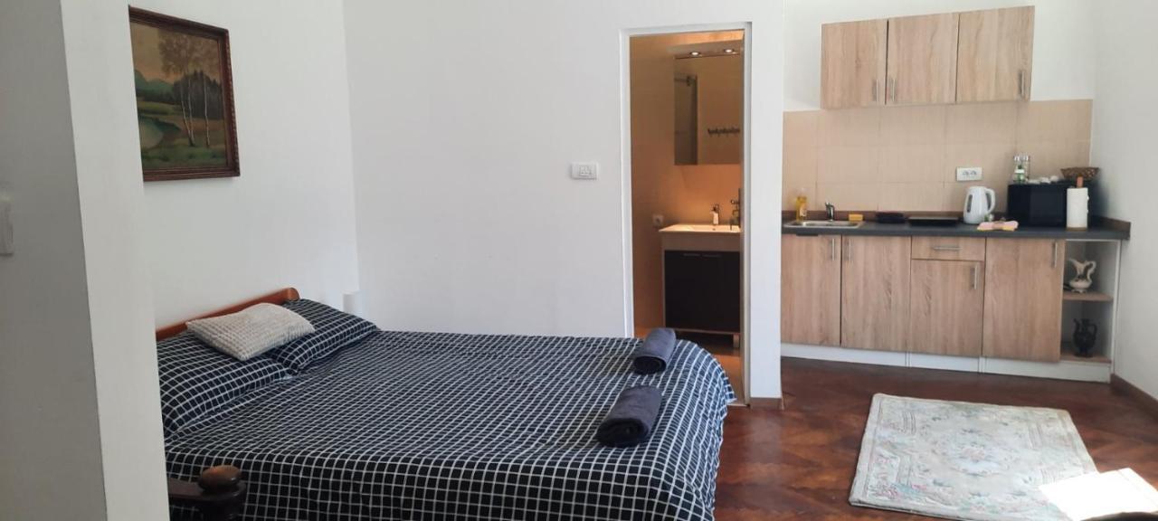 The Bridgeview Suite Belgrade Extérieur photo