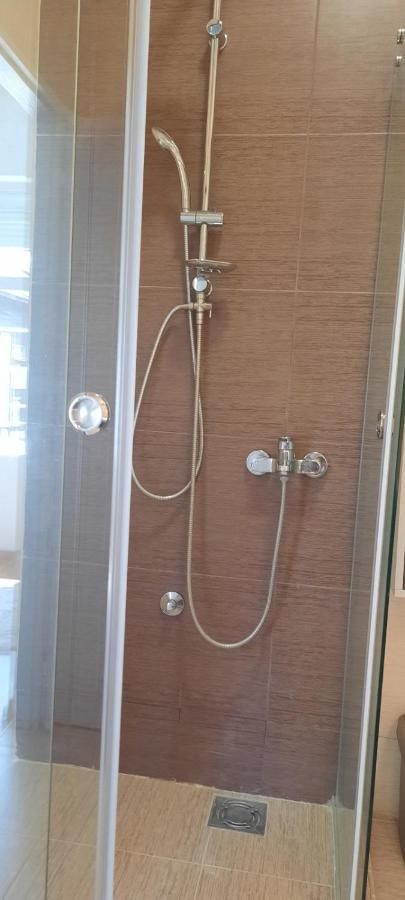 The Bridgeview Suite Belgrade Extérieur photo